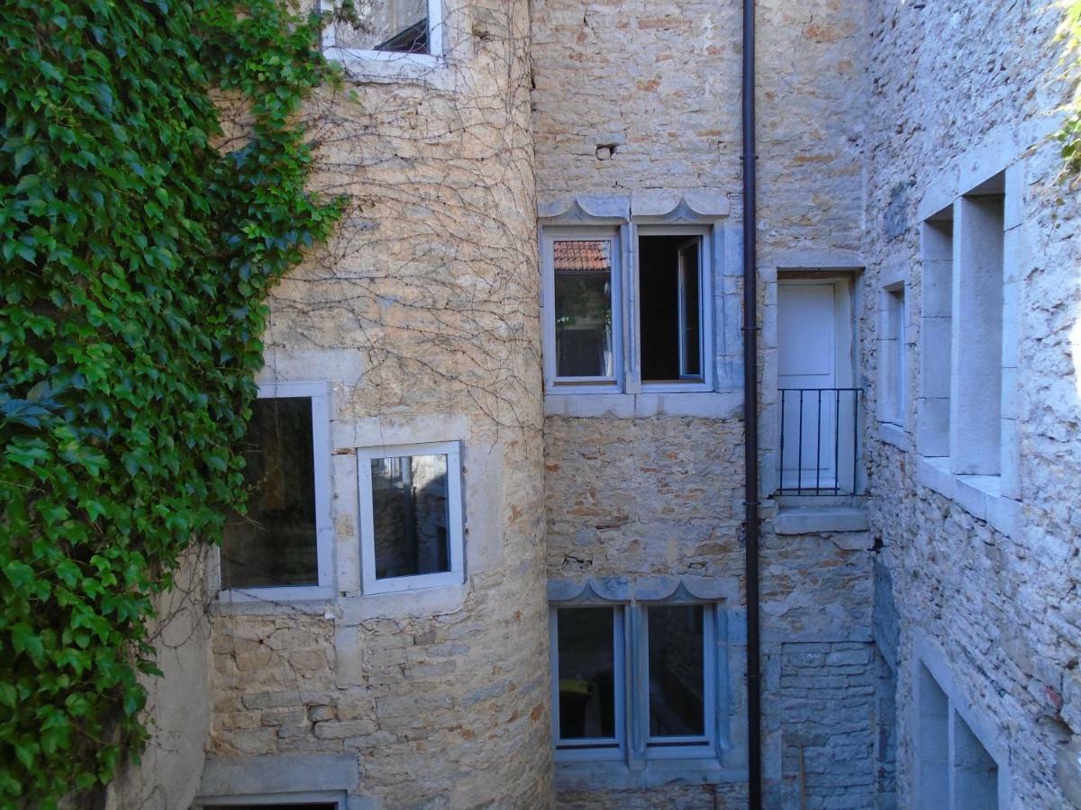 Baron Bouvier Apartment